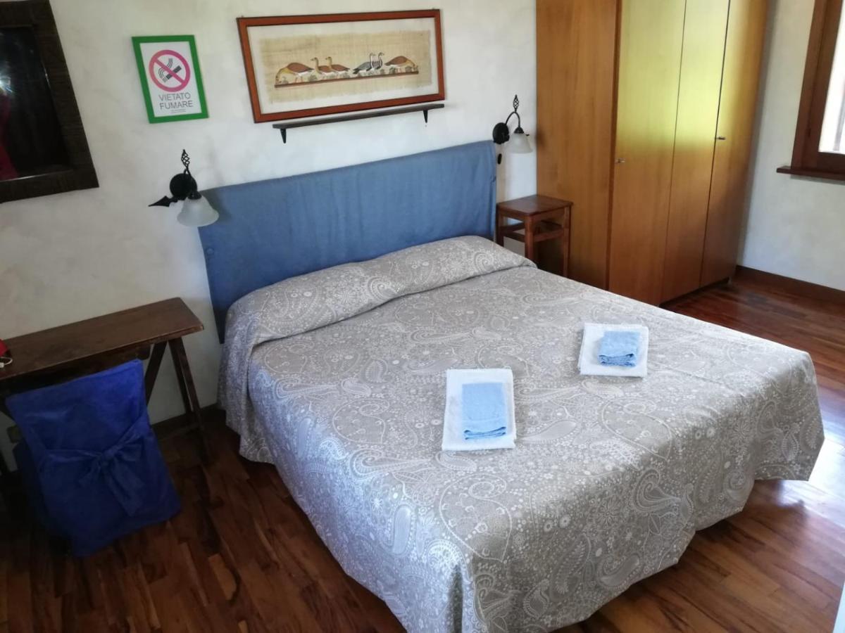 B&B Ai Glicini - Castelli Romani Marino Bagian luar foto