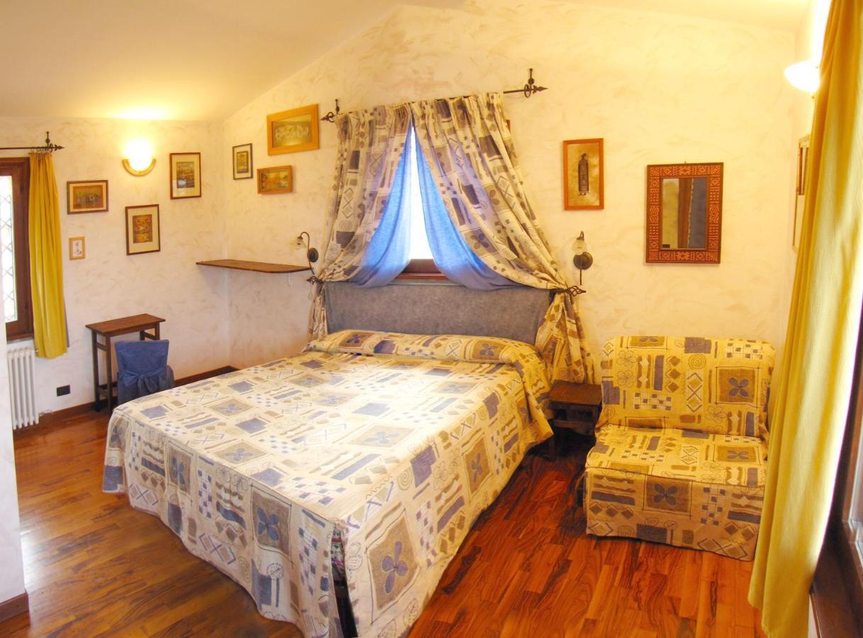 B&B Ai Glicini - Castelli Romani Marino Bagian luar foto